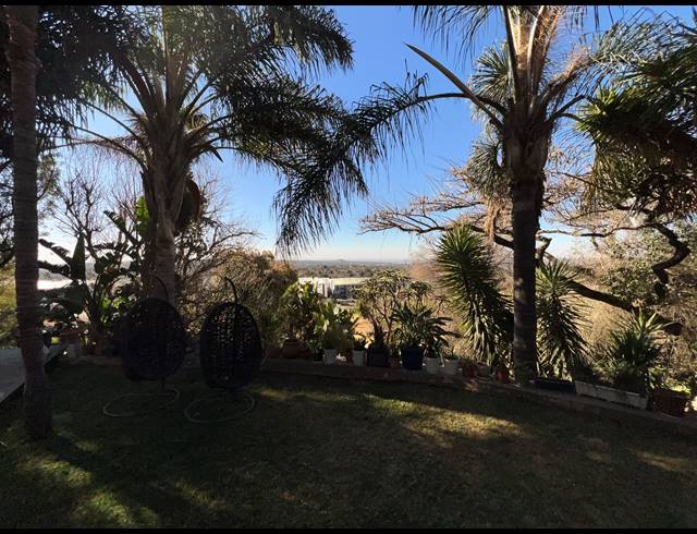 5 BEDROOM HOUSE FOR SALE IN QUELLERINA